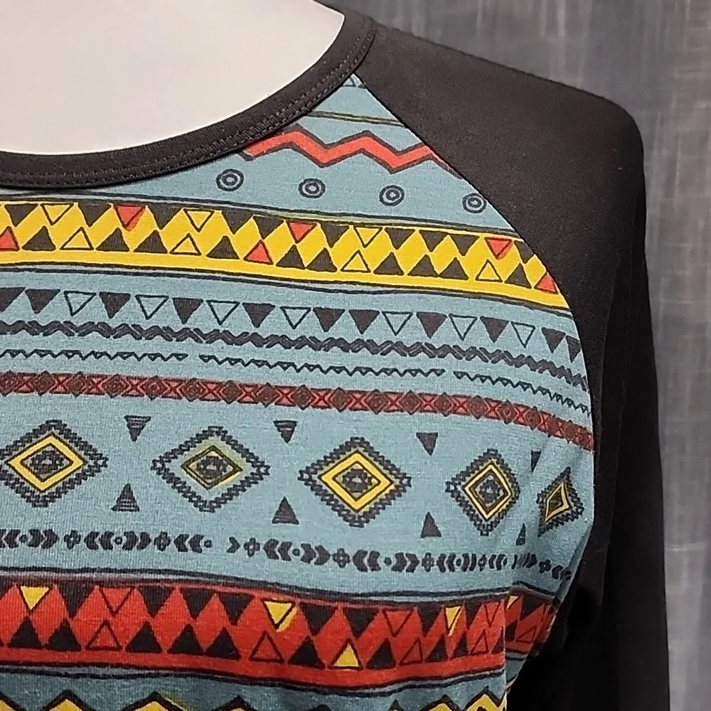 LuLaRoe M Randy - Picture 2 of 4